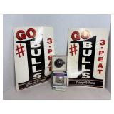 Vtg Chicago Bulls ornaments & misc