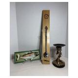 Vtg Hi-Tech ice fishing Husky tip-up & cabin...