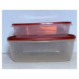 Rubbermaid containers 40 cup & 1.1 gal
