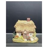 Lilliput lane - wash day