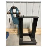 5" Post vice with stand