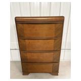 4 Drawer Chest of drawers by Kroehler 32"x18" x...