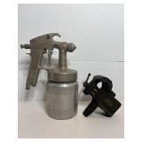 Craftsman paint sprayer & small vice