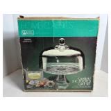 Anchor Hocking footed cake plate & dome (stand./..