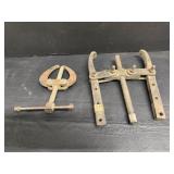 3 Jaw Gear Puller & Vintage Gear or Bearing Puller