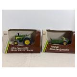 Ertl 1'43 1958 John Deere 630LP & Manure Spreader
