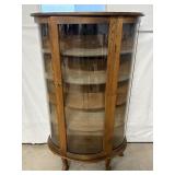 Vintage Oak Curio Cabinet 34'x14.5'x58'H