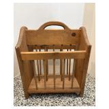 Vtg magazine rack