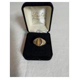 Mens Tiger eye ring marked 10kt