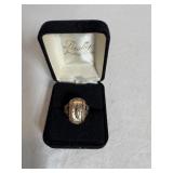 Mens 1954 class ring marked 10Kt gold (ring only)