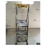 (3) step folding painting ladder