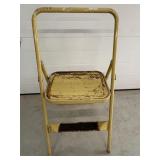 Vtg metal folding step stool