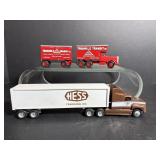 Vtg Truck & Wagon cab on truck loose & Winnross...
