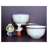 Pillsbury bowls, set of (2) & (2) figurines