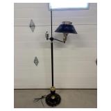 Vtg floor lamp paint peeling on bottom