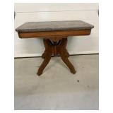 Vtg Marble top & wood frame end table 27.5'W x...