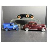 Vtg 1927 Stutz black hawk, 1939 Chevy Coupe