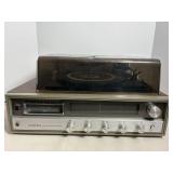 Vtg LLoyds stere AM/FM /8 track & record player...