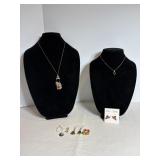 Necklaces & costume jewelry