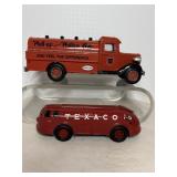 1934 Diamond T Doodle Bug & Phillips 66 Plastic