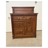 30"x16"x39"H Vintage Wash Stand