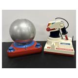 Vtg Doodle Dome & Robotic banker