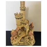 David Winter "Castle gate" 10"H