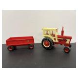 International Plastic Tractor & Box Wagon