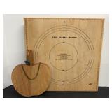 16"x16" Pastery Board, Apple Cutting Board & Knife