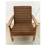 Mid Century Modern Lean Back Chair