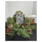 Vtg Christmas greens & pine cones