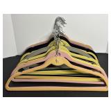 Clothes hanger with felt