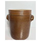 Vtg Stoneware lidded poterty crock 7.5' tall