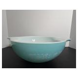 Vtg Pyrex bowl has chip Amish butterprint ...