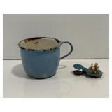 Vtg Vtg Blue enamelware cup & tin Christmas ...