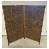 Folding cork board 478'x 52'