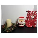 Santa oven mits & misc