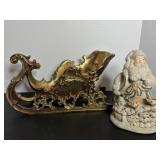 Lighted Santa decor 9'H & decorative sleigh 16'W