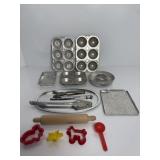 Vtg Children's cooking toys