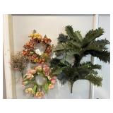 Vtg Wreaths & florals