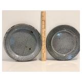 Vtg graniteware plates 9' dia & 9' dia
