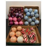 Vtg Christmas ornaments