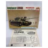 AHM Motorized Kampfpanzer Leopard