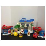 Vintage Fisher Price Little People Town
