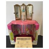 Vintage Dawn Dress Shop