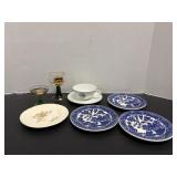 Vtg Japanese porcelain plates "Willow" pattern &..
