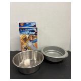 Vtg Pedi paws & dog dishes