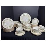 Vtg Geogian Eggshell Homer Laughlin dishes...