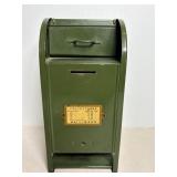 Vtg Mailbox bank 9"H