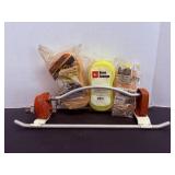 Vtg water yard sprayer & sponges